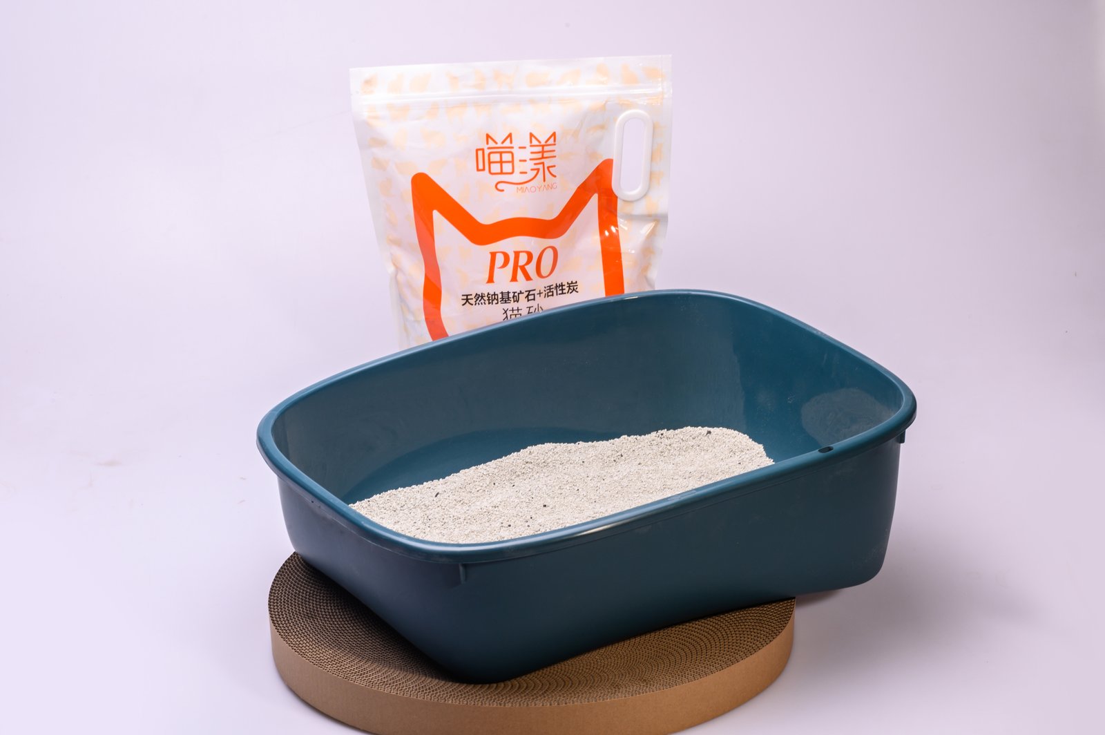 Mineral-based cat litter