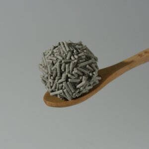 Litière pour chat à charbon actif personnalisée OEM / ODM pour le nettoyage des toilettes OEM/ODM customized activated carbon cat litter for toilet cleaning